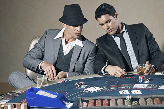 Slots & Video Poker in St. Louis – Best Casinos, Tips & Games